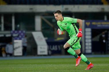 İtalya, Verona, 20 Nisan 2021: Marco Silvestri (Hellas Verona kalecisi) futbol maçı HELLAS VERONA - FIORENTINA, Serie A 2020-2021 gün 32, Bentegodi Stadyumu