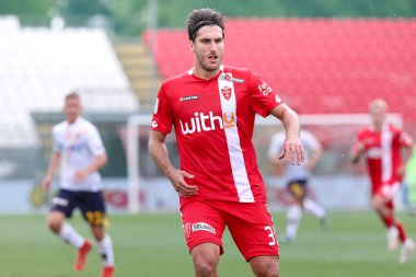 İtalya, Monza, 4 Mayıs 2021: Mario Sampirisi (Monza defans oyuncusu) futbol maçının ilk yarısında AC MONZA - LECCE, Serie BKT 2020-2021 Day36, U-Power Stadyumu