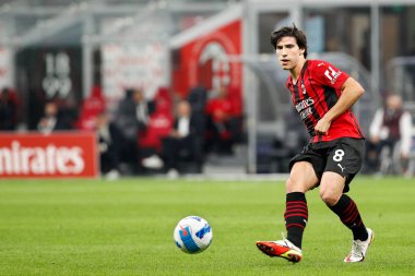 İtalya, Milan, 22 Eylül 2021: Sandro Tonali (Milan orta saha oyuncusu), AC MILAN - VENEZIA, Serie A 2021-2022 Gün 5, San Siro Stadyumu