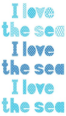 Dalgalar ve balık pulları beyaz arka planda izole edilmiş deniz mavisi harfleriyle vektör harfleri. Denizi severim. Tişörtlere, broşürlere, kartpostallara, posterlere, davetiyelere, broşürlere, afişlere baskı yapmak için.