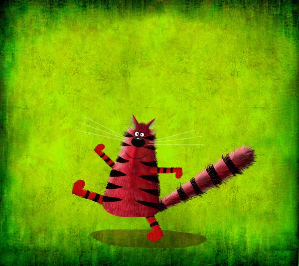 Ριγέ κόκκινο γάτα, περπάτημα σε πράσινο φόντο — Φωτογραφία Αρχείου