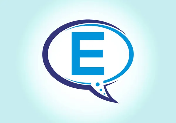 字母E单字字母与泡泡聊天图标 聊天标志的概念 顾问业务的现代标志设计 — 图库矢量图片