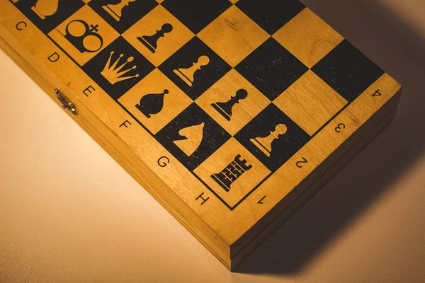 Schachbrett Und Schachfiguren — Stockfoto