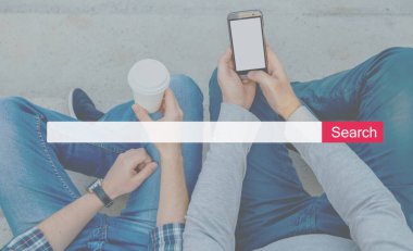 İnternette internet tarama kavramını araştır. WWW Web Sitesi Arama Çubuğu Büyüteç Grafiği