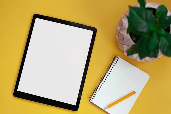 Tablet Screen Mockup Notepad Isolated Yellow Background Top View — Stock Fotó