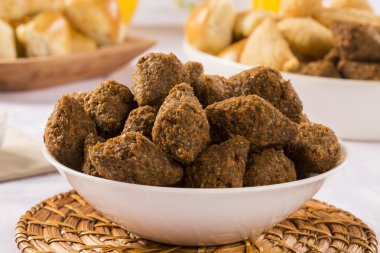 Kibe kızartma chesse ile. Brezilyalı snack