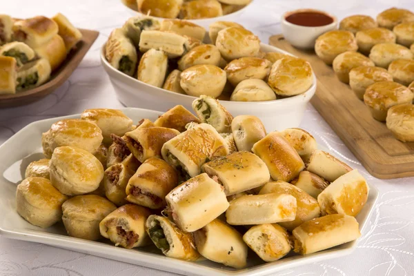 Karışık Brezilyalı snack.