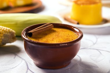 Mısır Curau - yeşil Mısır - lezzetli ve ucuz tipik gıda - typi