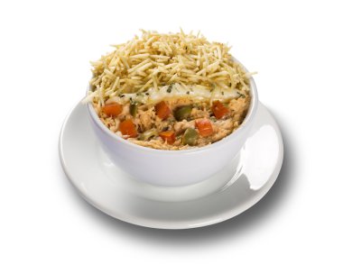 Bir kokulu curried Tavuk salatası, sebze ve patates kızarmış.