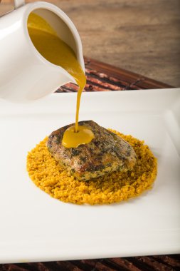 manyok un ile ızgara balık