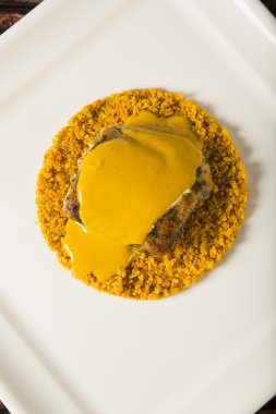 manyok un ile ızgara balık