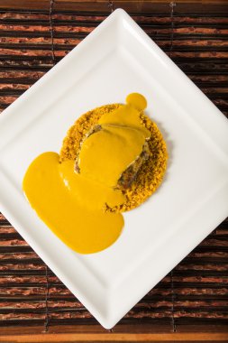 manyok un ile ızgara balık