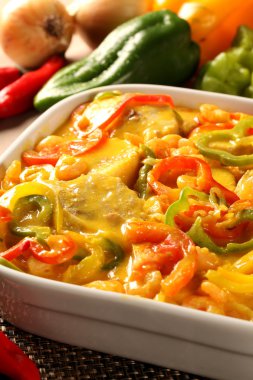Moqueca de peixe denilen geleneksel Brezilya çanak
