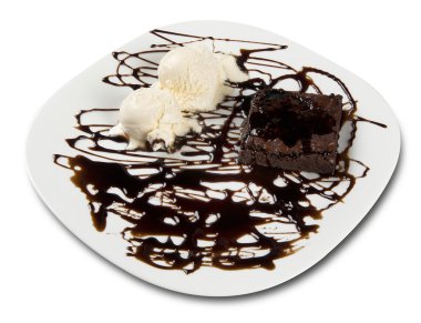 Petit pastamız tatlı. Beyaz arka plan.