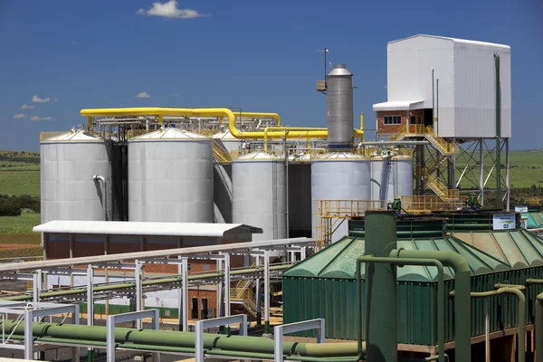 Trzciny cukrowej przemysłowych Młyn przetwarzania roślin w Brazylii — Zdjęcie stockowe