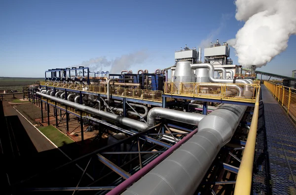 Planta de procesamiento de caña de azúcar en Brasil — Foto de Stock