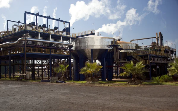 Cukornád ipari mill feldolgozó üzem Brazíliában — Stock Fotó