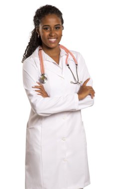 Portre güzel Afrika Brezilya doktor veya hemşire silah ile izole beyaz arka plan üzerinde çarpı işareti
