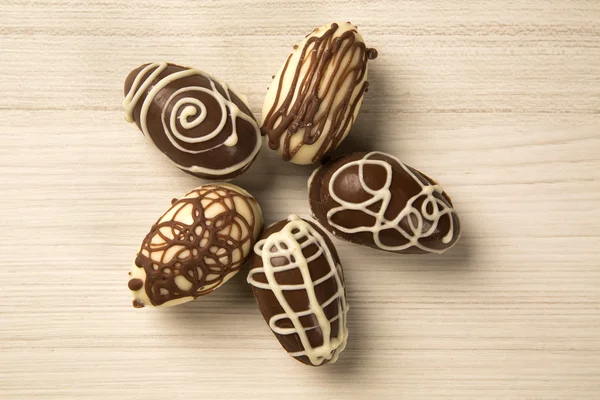 Ovos de Páscoa de chocolate — Fotografia de Stock