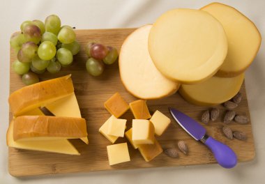 Çeşitli peynirler