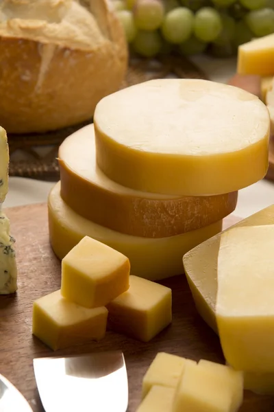 Provolone sýr část — Stock fotografie