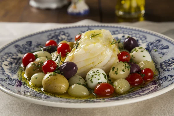 Ein typisch portugiesisches Gericht mit Kabeljau — Stockfoto