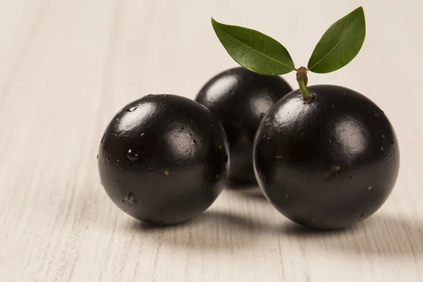 Berry Jaboticaba ahşap tablo