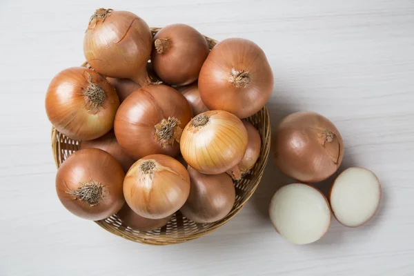 Geassorteerde boerderij verse ajuin. — Stockfoto