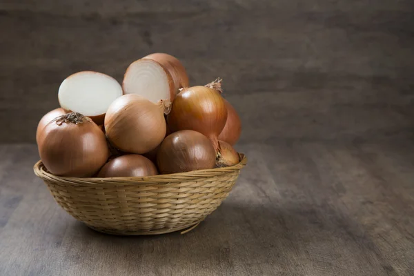 Geassorteerde boerderij verse ajuin. — Stockfoto