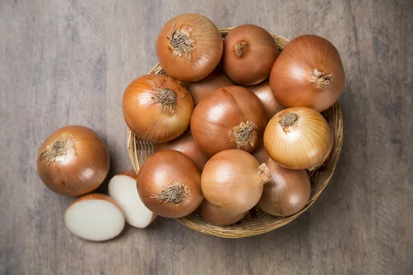 Geassorteerde boerderij verse ajuin. — Stockfoto