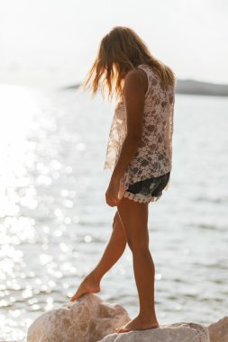 birlikte Hafif esinti winfd saç kumsala rüya kız