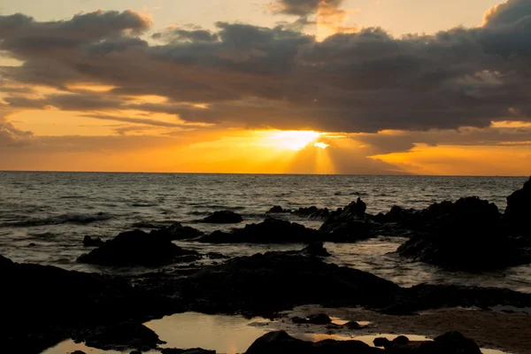 Solnedgång i maui — Stockfoto