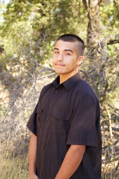 Smiling American Indian Teenage Boy Portrait — Stock Photo, Image