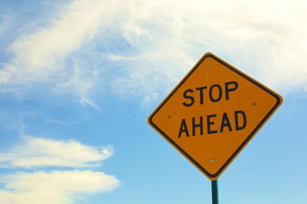 Stop Ahead segno — Foto Stock