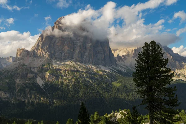 Prachtig Uitzicht Panorama Rotsachtige Dolomieten Van Italië — Stockfoto