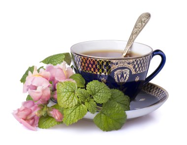 Bir fincan çay.