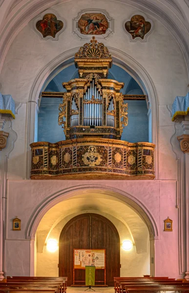 Jeden kostelní varhany — Stock fotografie