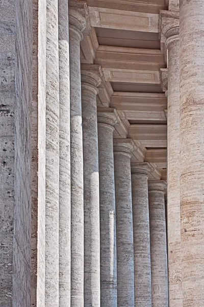 Colonnade de San Pietro en Roma —  Fotos de Stock