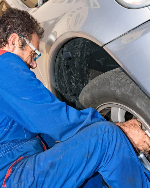 Mekanik onarım lastik