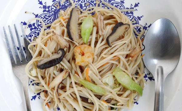 Şehriye Chiness yeni yıl için ateş