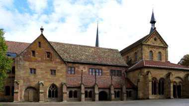 UNESCO Dünya Mirası Alanı Maulbronn Manastırı, Baden-Wuerttemberg, Almanya 'daki Kilise ve Cennet