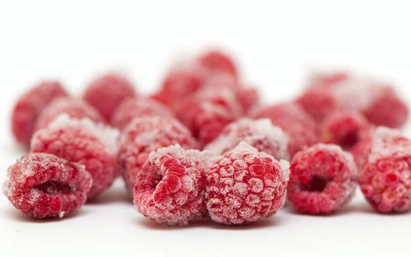 Beyaz dondurulmuş ahududu