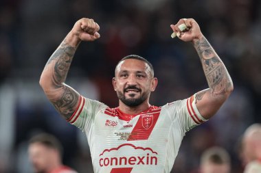 Elliot Minchella of Hull KR celebrates the win during the 2025 Betfred Super League Grand Final Hull KR v Wigan Warriors at Old Trafford, Manchester, United Kingdom, 11th October 2025 