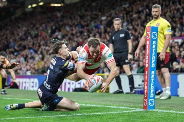 Joe Burgess of Hull KR goes over for a try during the 2025 Betfred Super League Grand Final Hull KR v Wigan Warriors at Old Trafford, Manchester, United Kingdom, 11th October 2025 