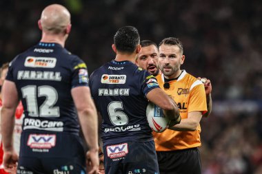 Referee  Liam Moore gives instructions to Bevan French of Wigan Warriors during the 2025 Betfred Super League Grand Final Hull KR v Wigan Warriors at Old Trafford, Manchester, United Kingdom, 11th October 2025 