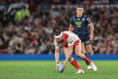 James Batchelor of Hull KR in action during the 2025 Betfred Super League Grand Final Hull KR v Wigan Warriors at Old Trafford, Manchester, United Kingdom, 11th October 2025