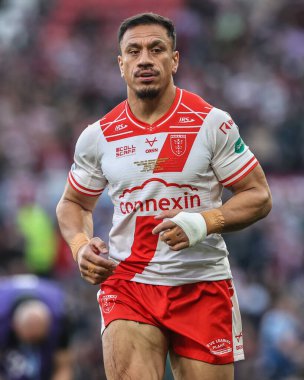 Sauaso Sue of Hull KR in the pre-game warm up during the 2025 Betfred Super League Grand Final Hull KR v Wigan Warriors at Old Trafford, Manchester, United Kingdom, 11th October 2025 