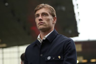 Burnley 'den Zian Flemming, 18 Ekim 2025' te Burnley-Leeds United maçı öncesinde stadyuma geldi. 