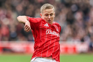 Nottingham Ormanı 'ndan Oleksandr Zinchenko Premier Lig maçı sırasında Nottingham Forest Chelsea' ye karşı City Ground, Nottingham, İngiltere, 18 Ekim 2025 