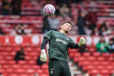 Chelsea kalecisi Gabriel Slonina Premier Lig maçı sırasında Nottingham Forest Chelsea 'ye karşı City Ground, Nottingham, İngiltere' de 18 Ekim 2025 'te oynanan ısınma maçında 